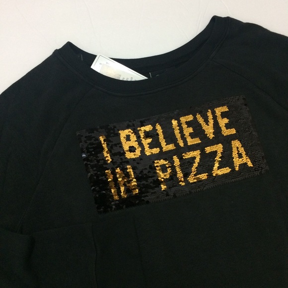 Made Right “I Believe in Santa/Pizza” Sweatshirt Christmas - Picture 5 of 8
